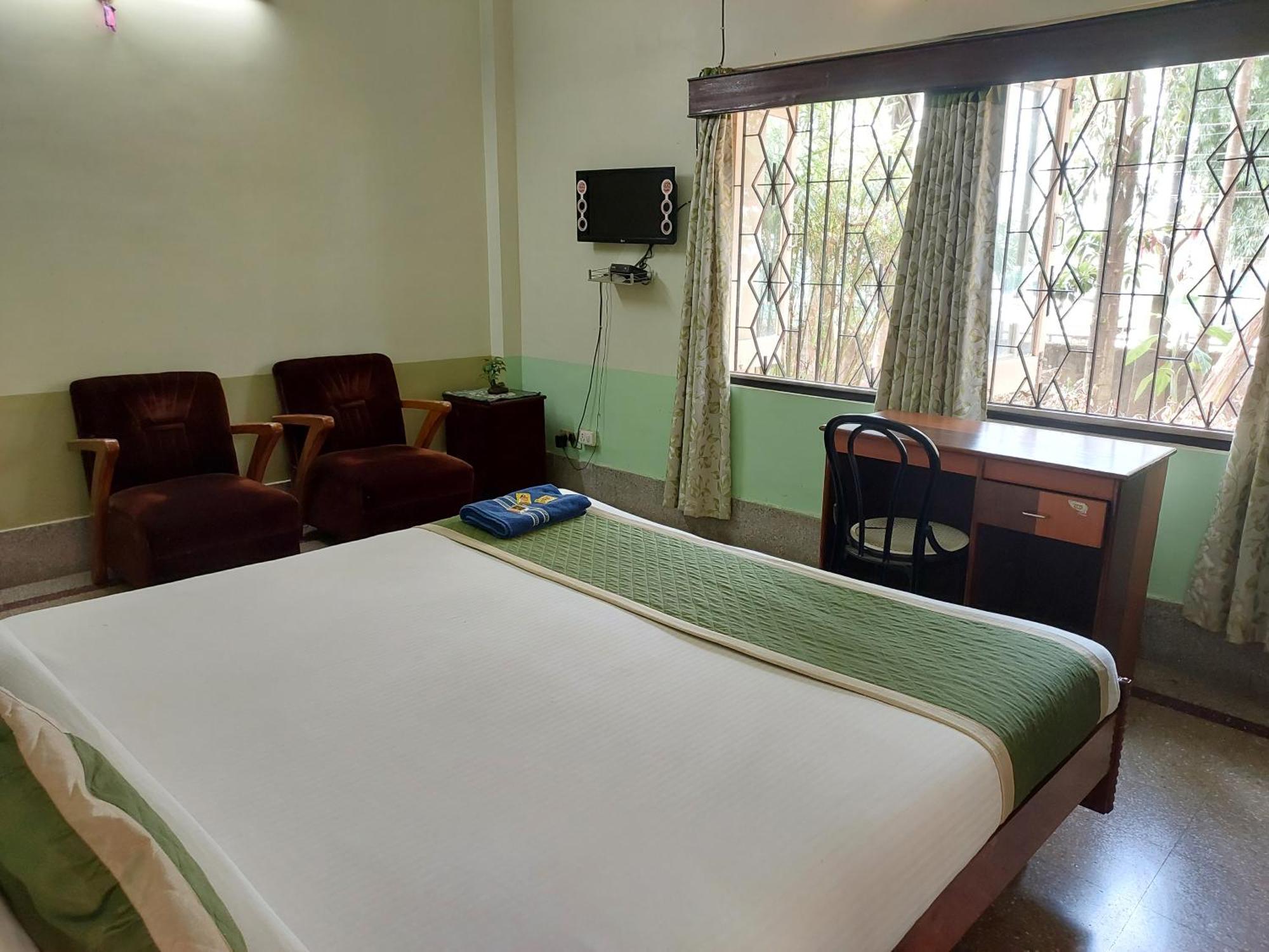 Riverview Guest House Guwahati Buitenkant foto