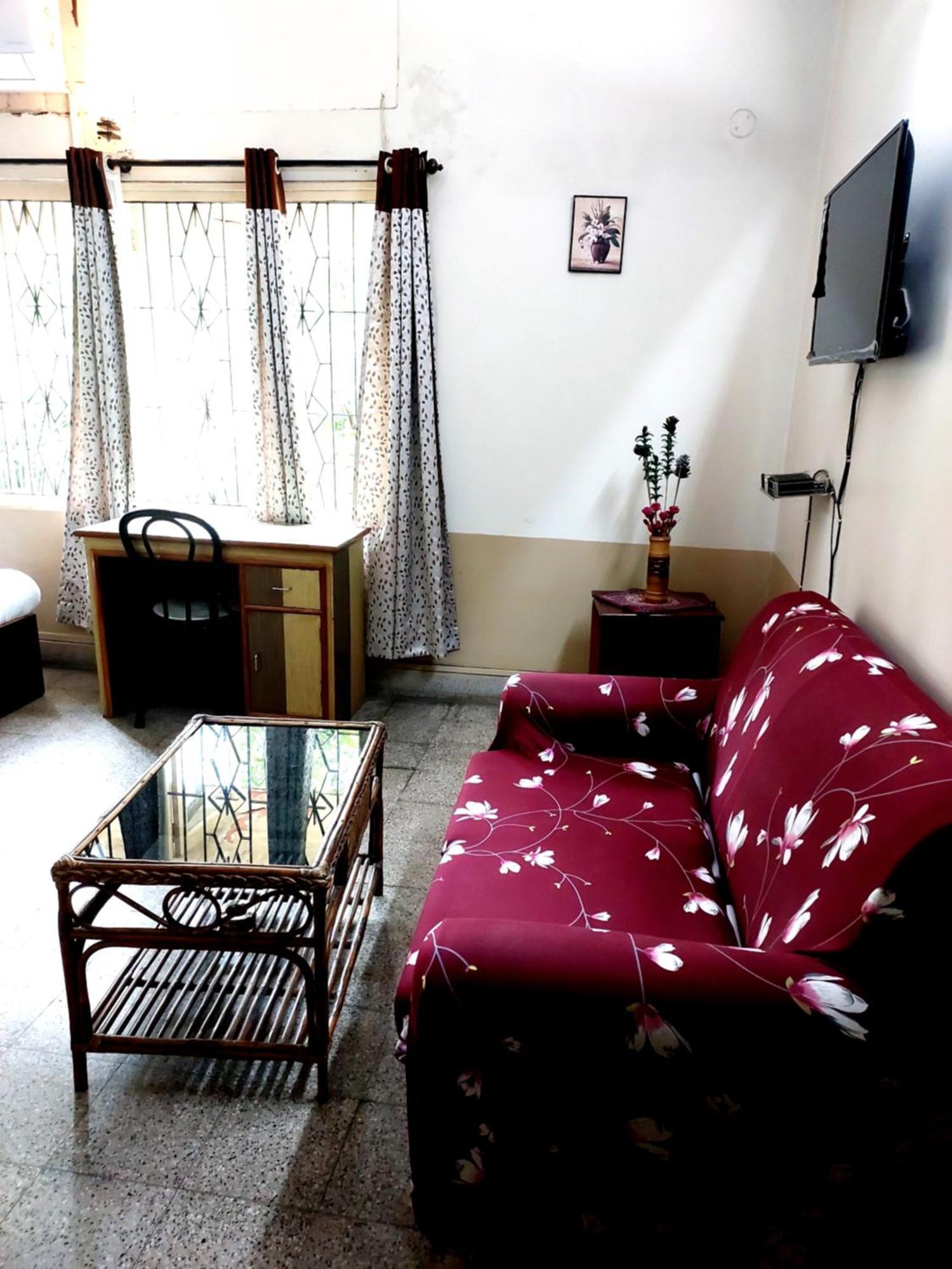 Riverview Guest House Guwahati Buitenkant foto